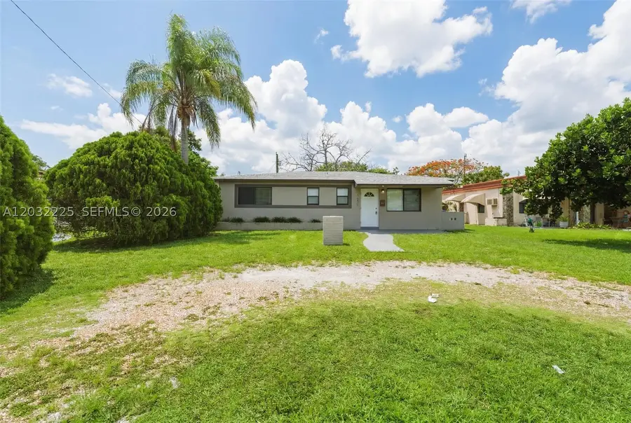 1432 NE 181st St, North Miami Beach, FL 33162 - #2