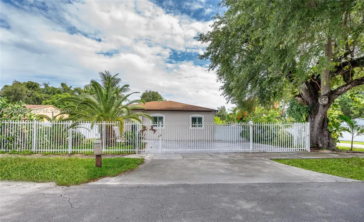 1507 NW 100th St, Miami, FL 33147 - #1