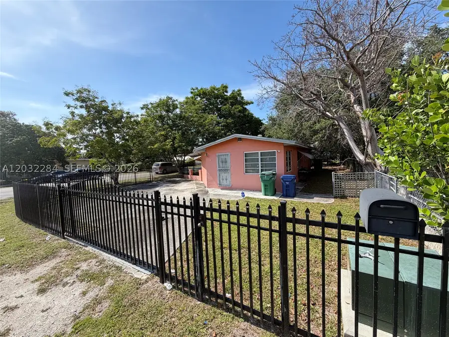 997 NW 116th St, Miami, FL 33168 - #3