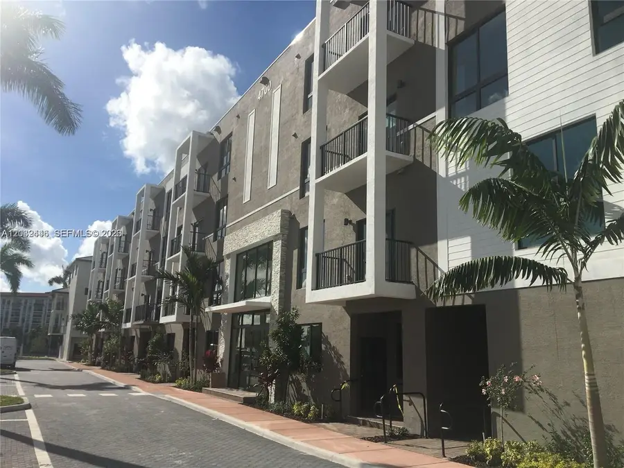 4700 NW 84th Ave #15, Doral, FL 33166 - #3
