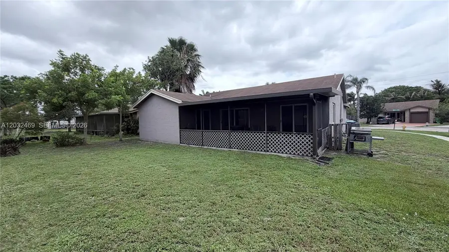 5356 NW 93rd Ter, Sunrise, FL 33351 - #2