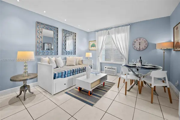 3030 Collins Ave #4E, Miami Beach, FL 33140