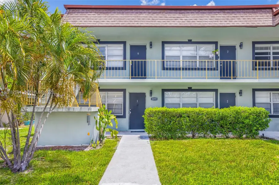 2255 SE 5th St, Pompano Beach, FL 33062 - #3