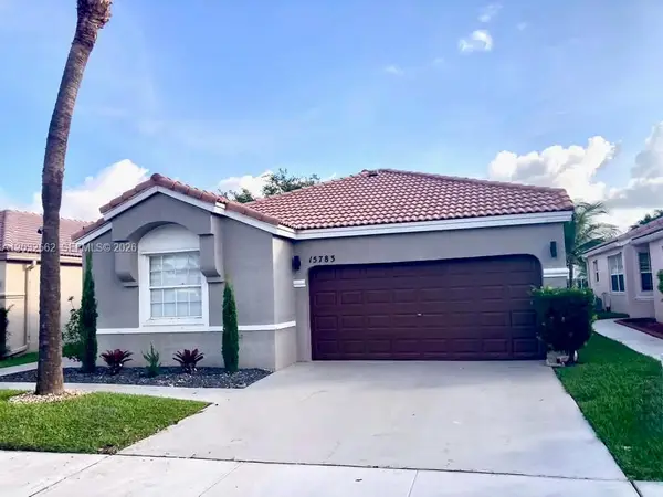 15783 NW 16th Ct, Pembroke Pines, FL 33028