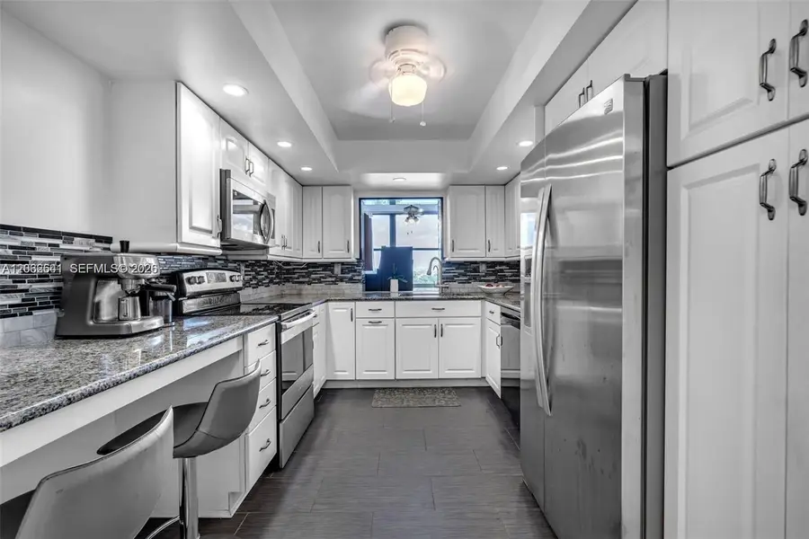 1000 Parkview Dr #715, Hallandale Beach, FL 33009 - #3