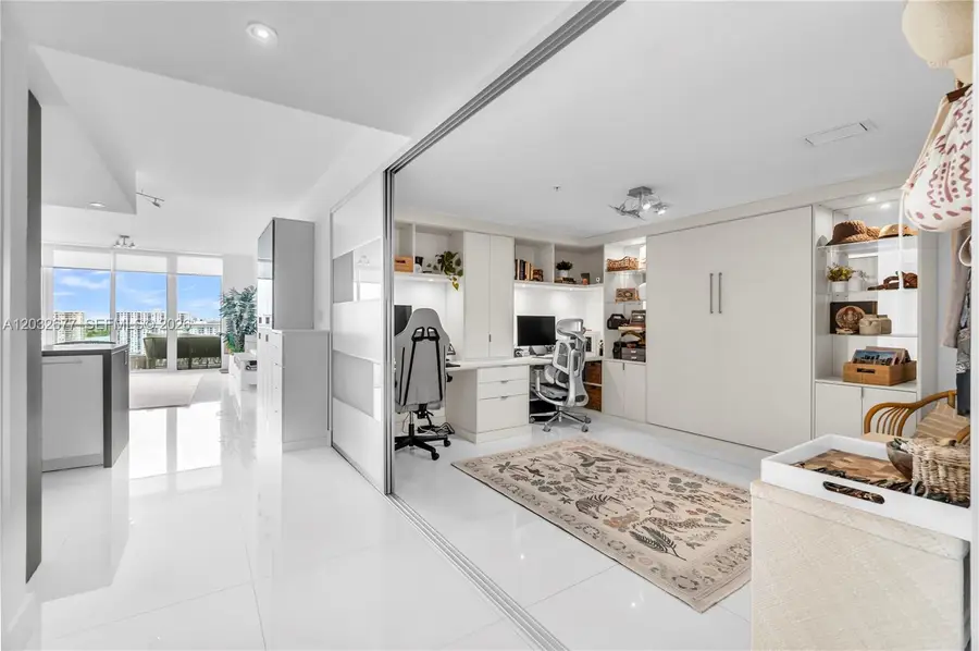400 Sunny Isles Blvd #1917, Sunny Isles Beach, FL 33160 - #3