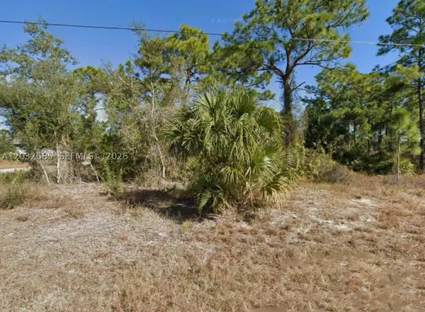 1015 Maddock St E, Lehigh Acres, FL 33974