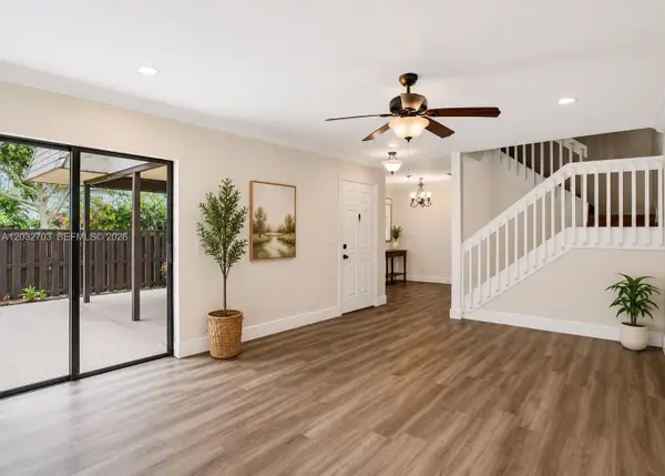 2560 NW 99th Ave, Coral Springs, FL 33065