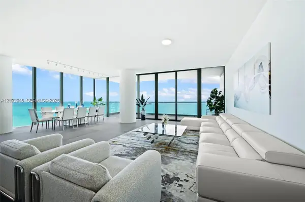 2000 S Ocean Dr #25A, Hallandale Beach, FL 33009