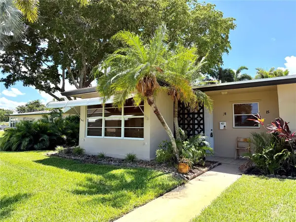 1042 North Dr #A, Delray Beach, FL 33445