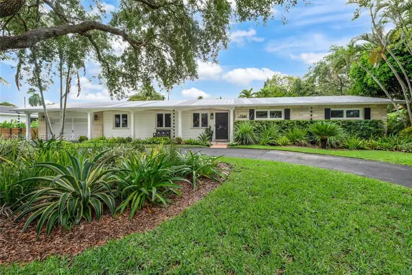 7345 SW 122nd St, Pinecrest, FL 33156