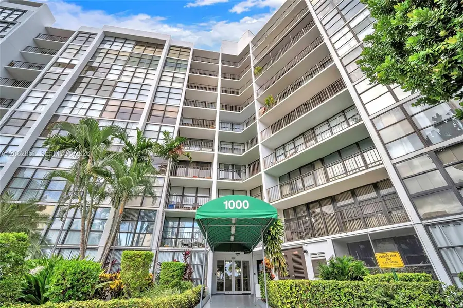 1000 Parkview Dr #229, Hallandale Beach, FL 33009 - #2
