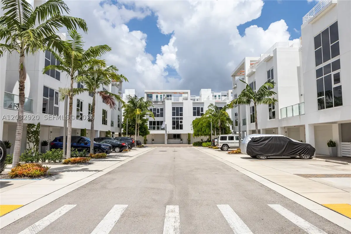 455 NE 39th St #109, Miami, FL 33137 - #1