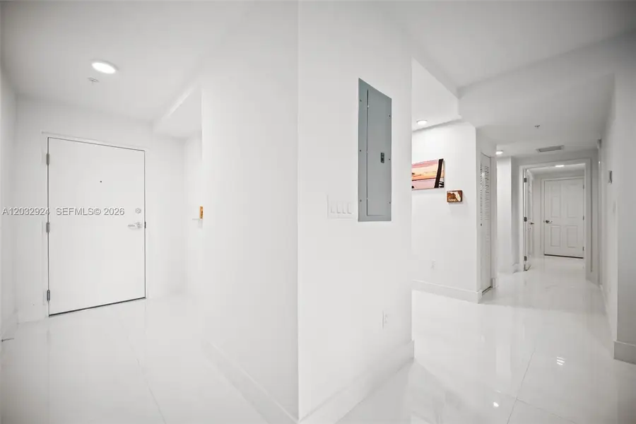 10950 NW 82nd St #213, Doral, FL 33178 - #2