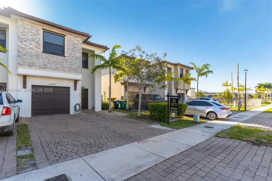 24900 SW 107th Ct, Homestead, FL 33032 - #2