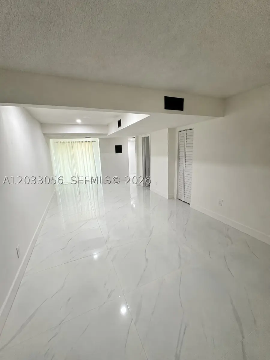 Address Withheld By Seller, Miami, FL 33176 - #3