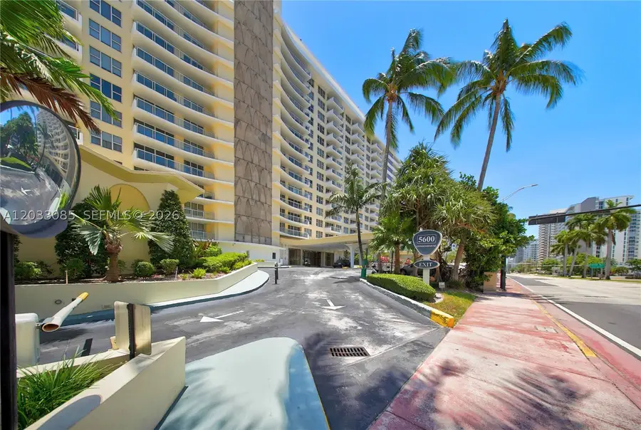 5600 Collins Ave #7W, Miami Beach, FL 33140 - #2