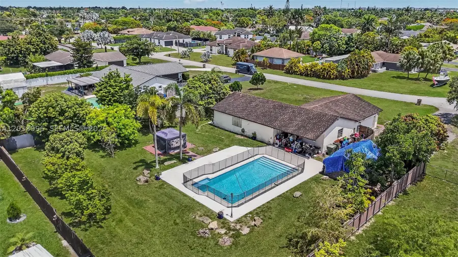 1475 NW 19 St, Homestead, FL 33030 - #3