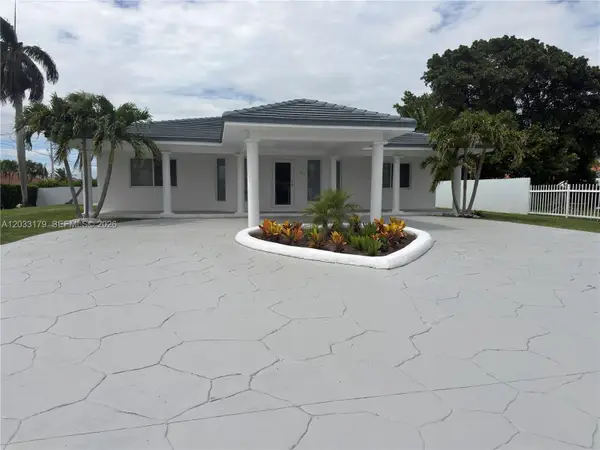 13895 SW 22nd St, Miami, FL 33175