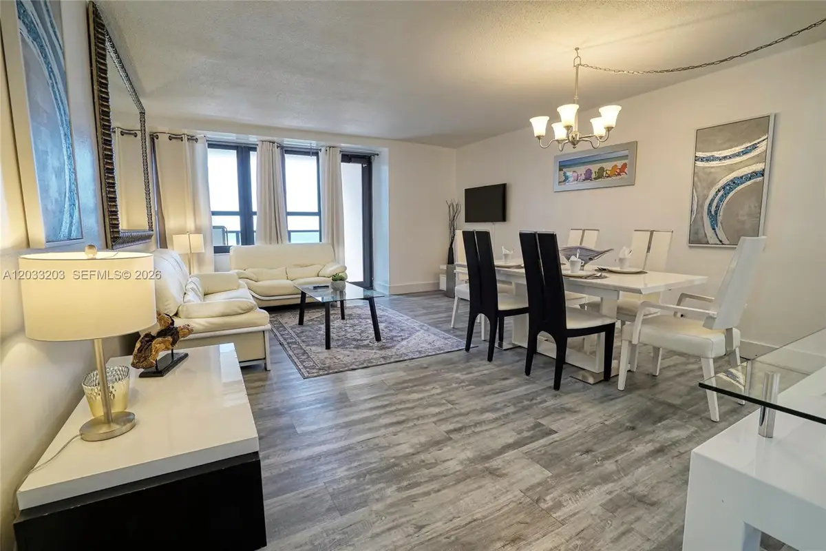 5225 Collins Ave #1204, Miami Beach, FL 33140 - #1