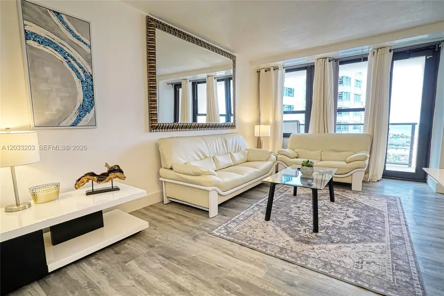 5225 Collins Ave #1204, Miami Beach, FL 33140 - #3