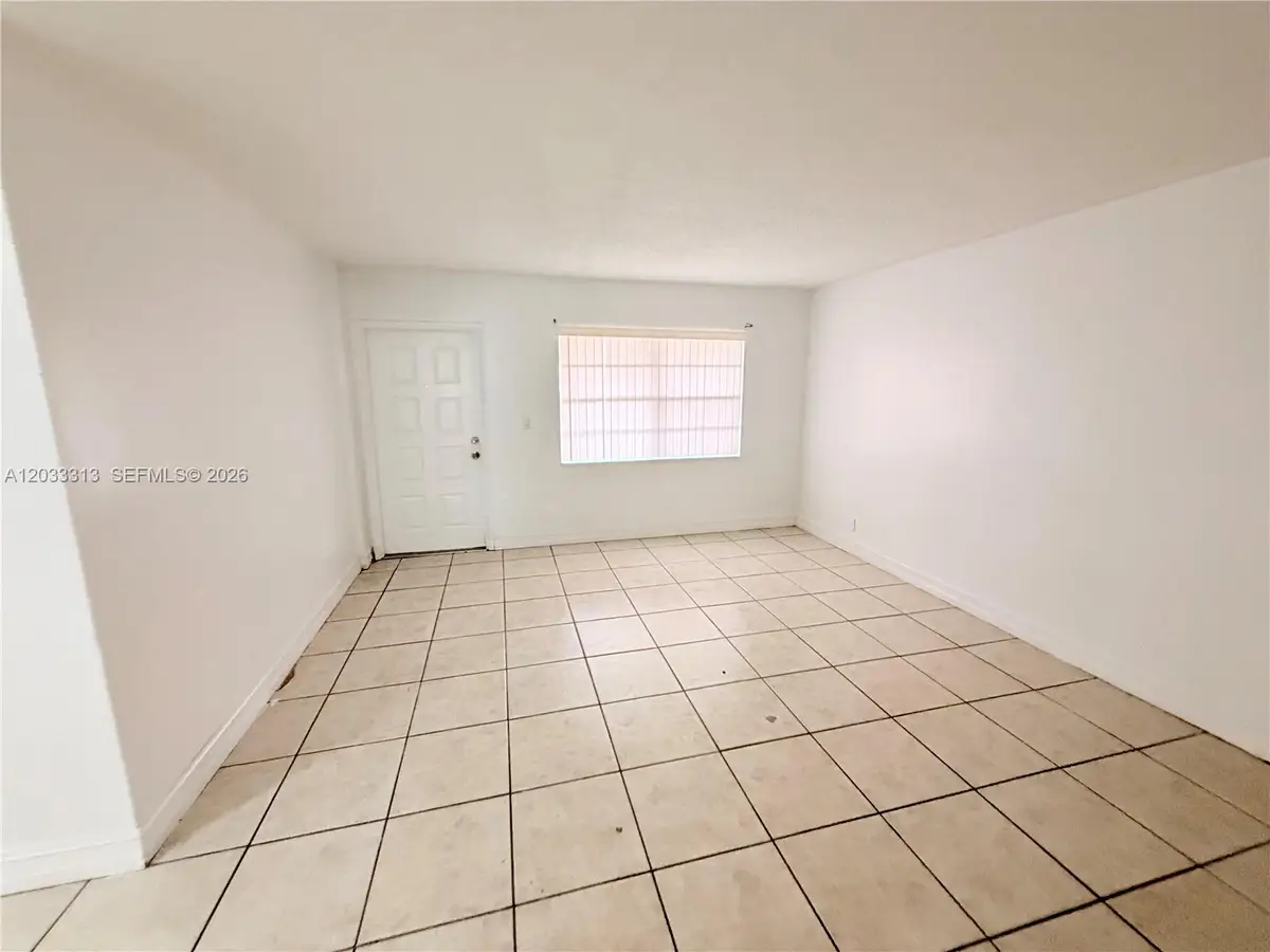 4160 NW 21st St #124D, Lauderhill, FL 33313 - #1