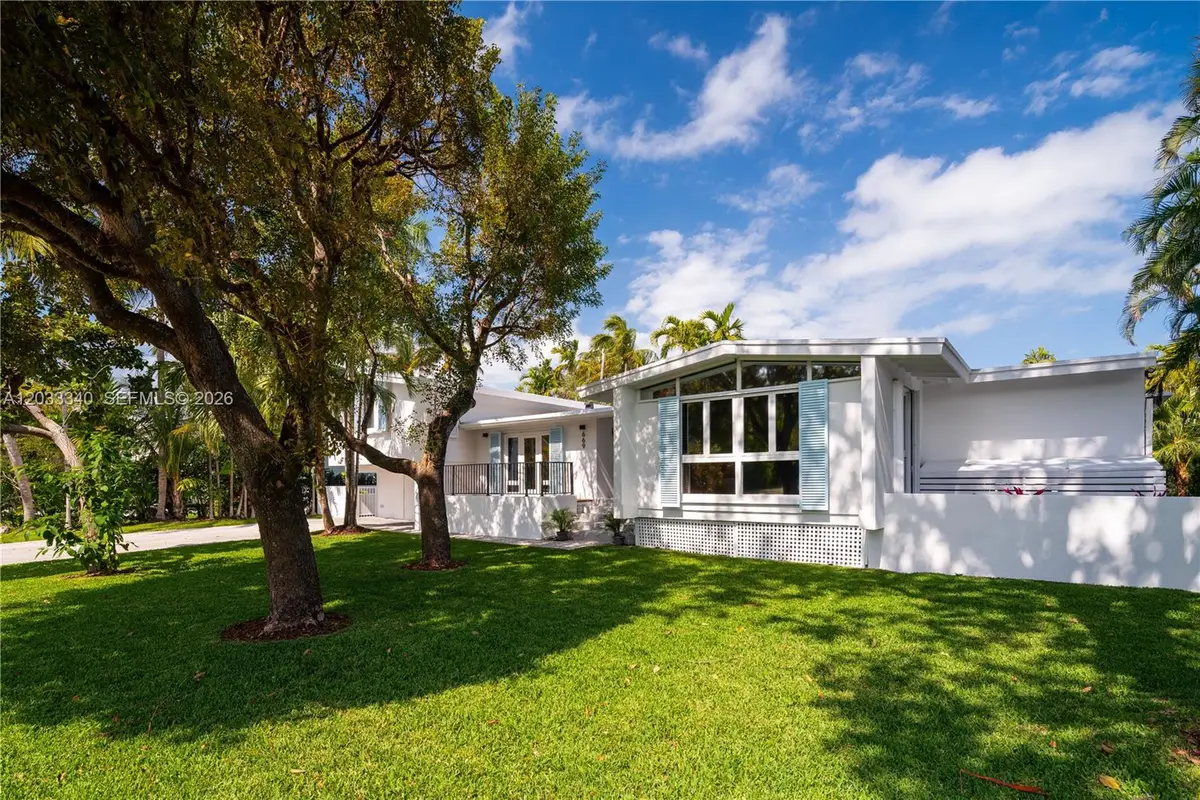 669 S Mashta Dr, Key Biscayne, FL 33149 - #1