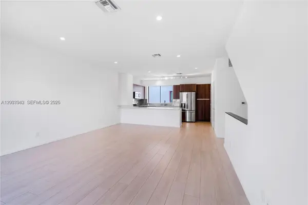 113 NE 6 #2123, Fort Lauderdale, FL 33304