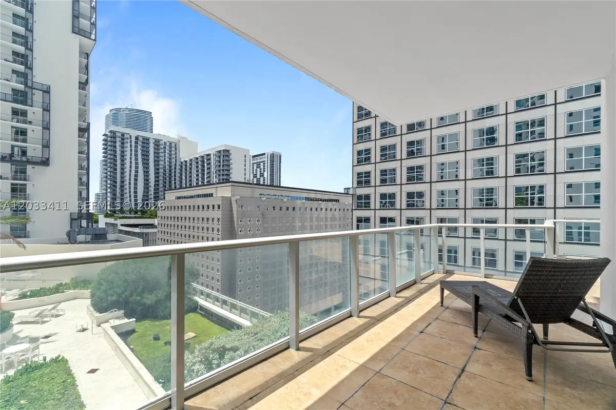300 S Biscayne Blvd #T-1411, Miami, FL 33131 - #1