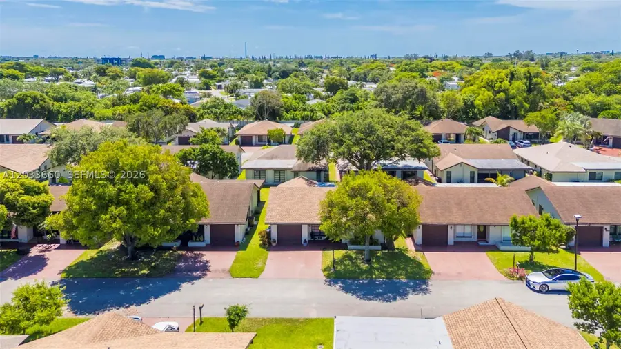 1726 SW 20th Ter, Deerfield Beach, FL 33442 - #3