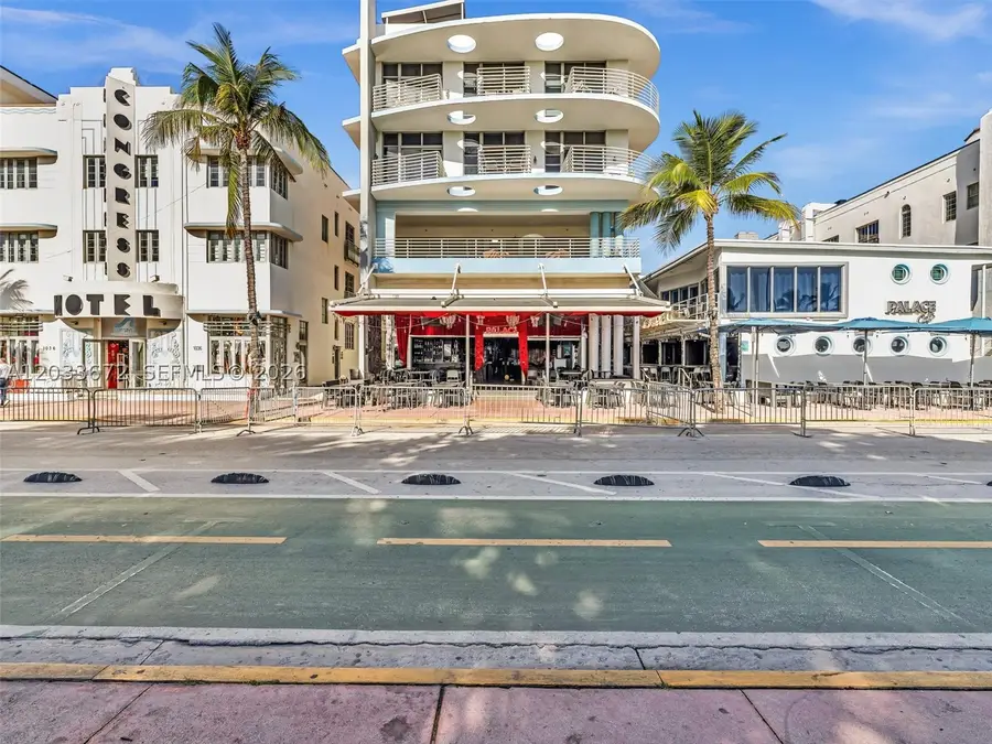 1052 Ocean Dr #C203, Miami Beach, FL 33139 - #3