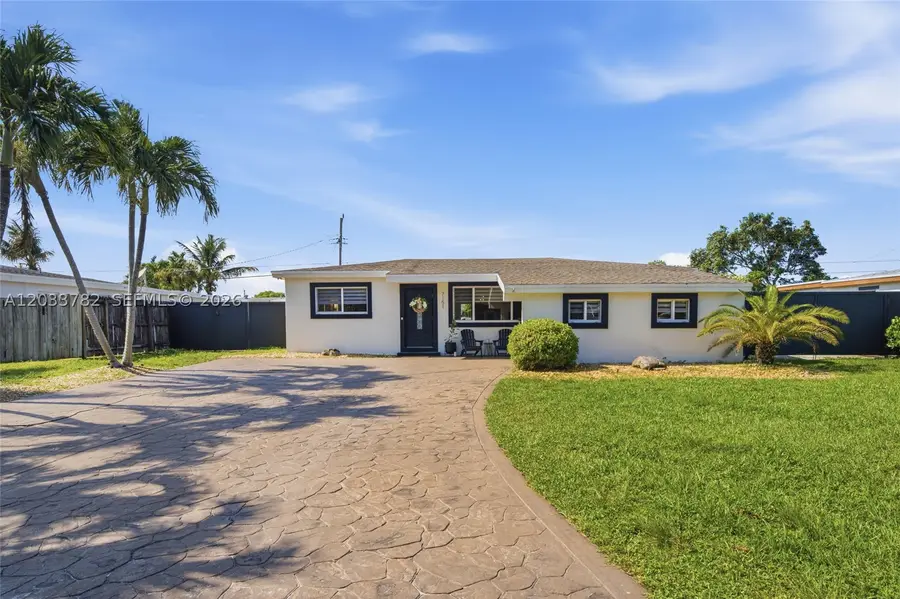 7151 SW 14th St, Pembroke Pines, FL 33023 - #2