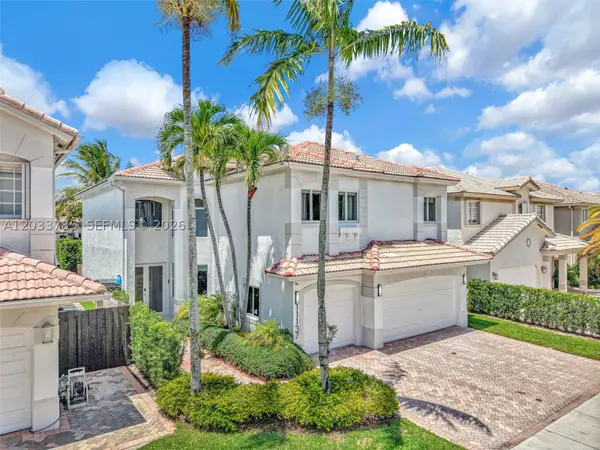 11137 NW 72nd Ter, Doral, FL 33178