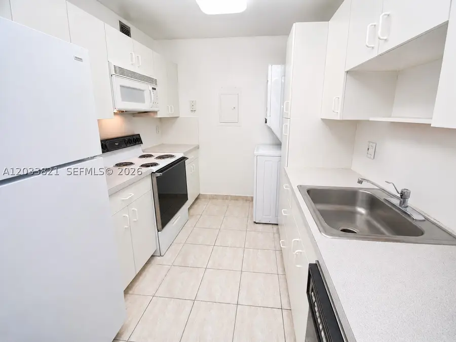 7935 SW 86th St #823, Miami, FL 33143 - #2
