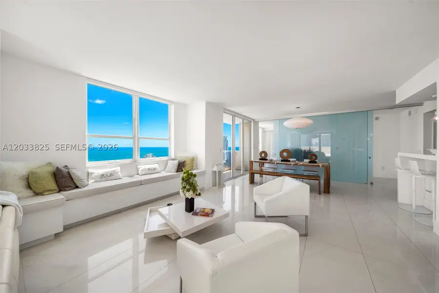 90 Alton Rd #PH3209, Miami Beach, FL 33139 - #3