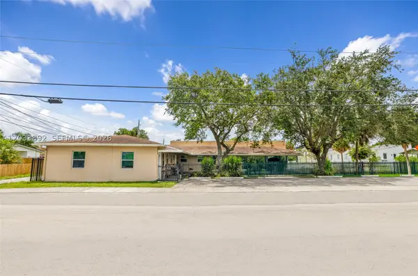 2247 Simms St, Hollywood, FL 33020