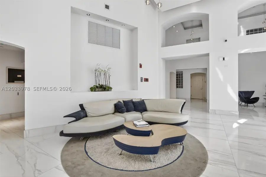 3340 NE 190th St #402, Aventura, FL 33180 - #2