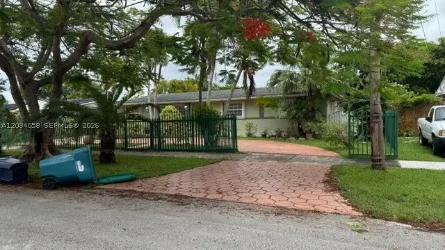 6081 SW 109th Ct, Miami, FL 33173 - #2
