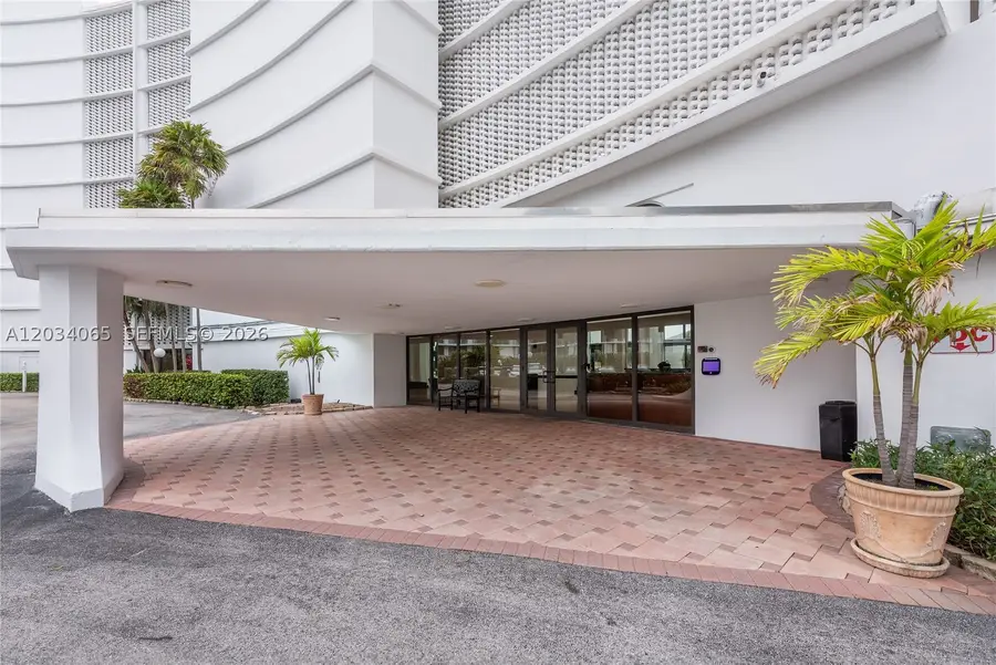 3590 S Ocean Blvd #410, Palm Beach, FL 33480 - #3