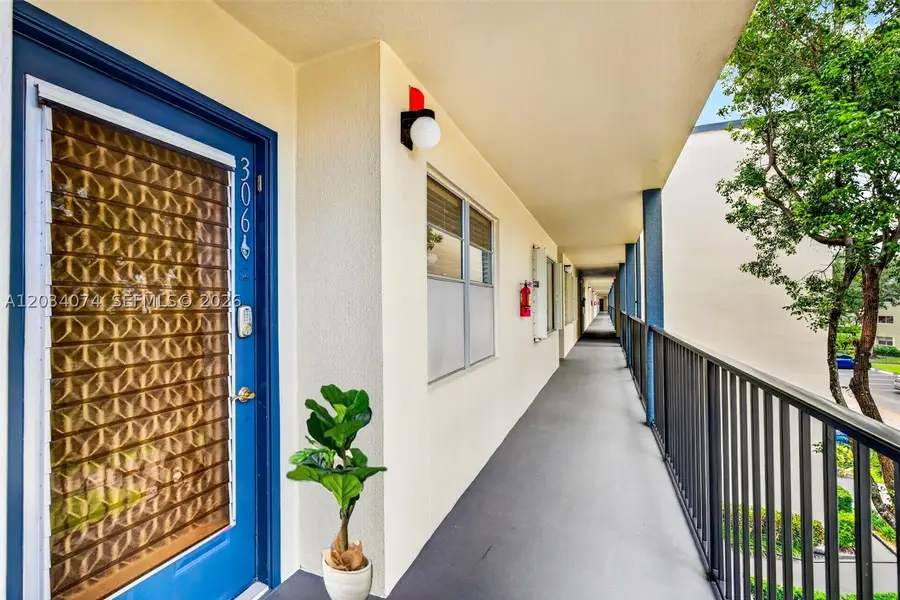 700 SW 128th Ave #306C, Pembroke Pines, FL 33027 - #2