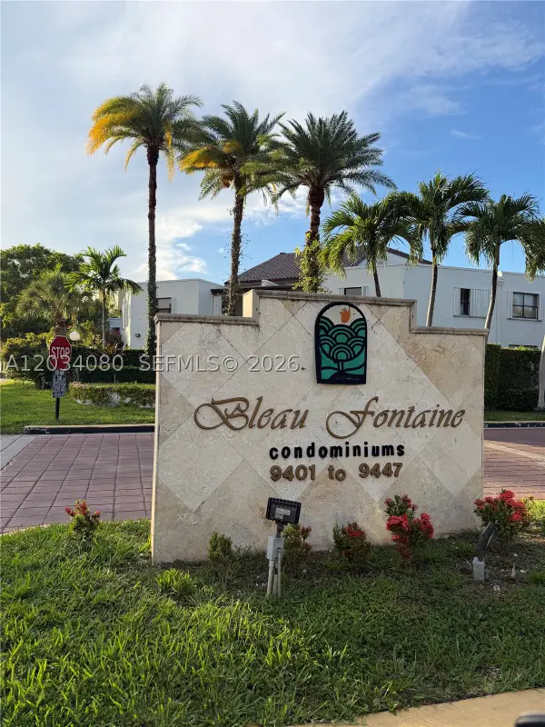 9429 Fontainebleau Blvd #207-33, Miami, FL 33172