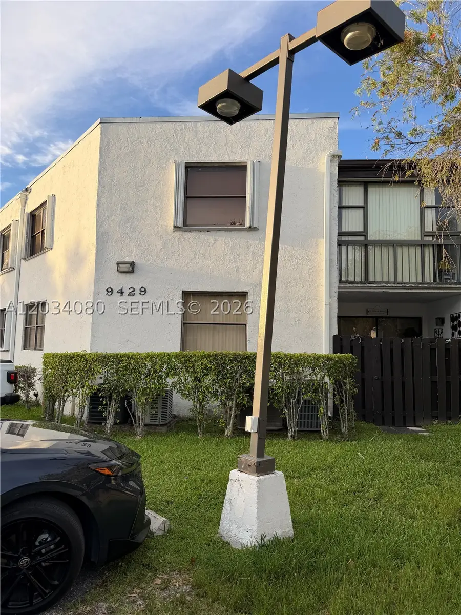 9429 Fontainebleau Blvd #207-33, Miami, FL 33172 - #2