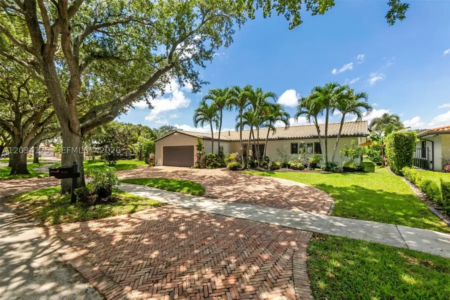 8601 Dundee Ter, Miami Lakes, FL 33016 - #2