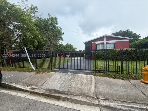 16980 SW 104th Ave, Miami, FL 33157