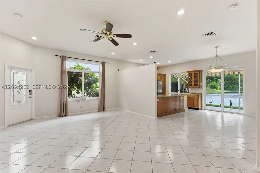6530 Sandpiper Dr, Coconut Creek, FL 33073 - #2