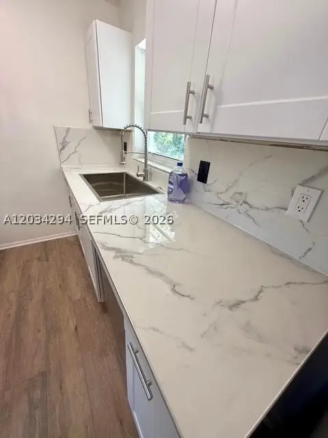 530 Mentone Rd, Lake Worth, FL 33462 - #2