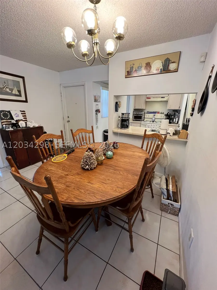 9710 Hammocks Blvd #204-31, Miami, FL 33196 - #3