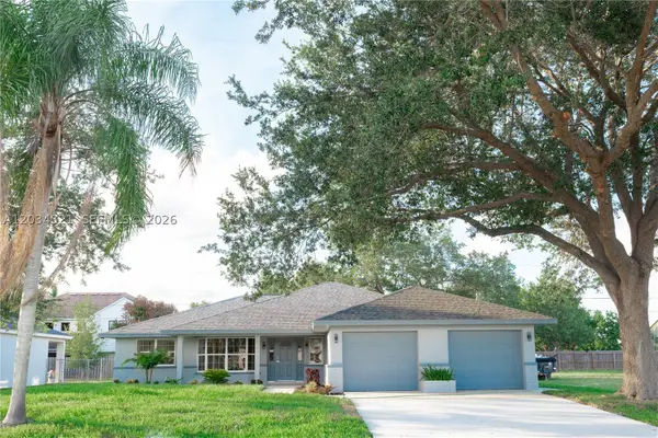 401 SW Ridgecrest Dr, Port St Lucie, FL 34953