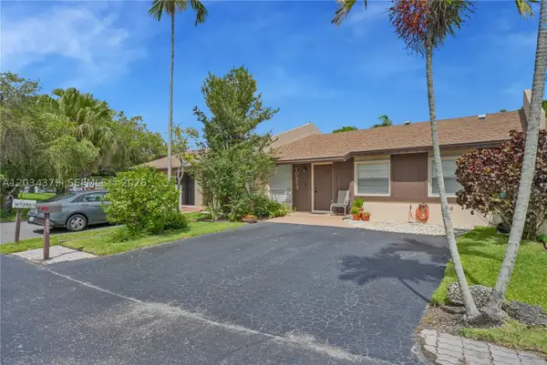 10953 SW 122nd Ct, Miami, FL 33186