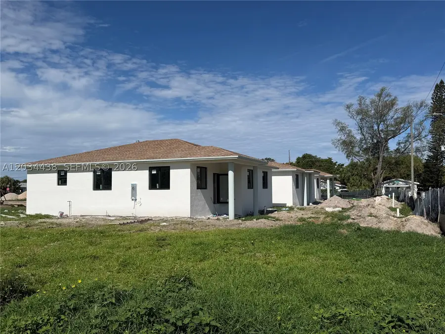 336 NW 11th St, Pompano Beach, FL 33060 - #3